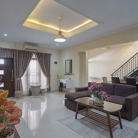 Hotel Reddoorz Near Jalan Kusumanegara